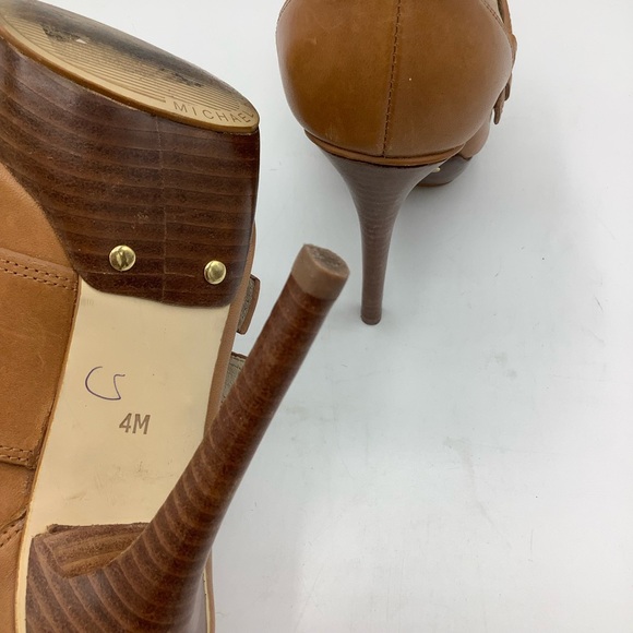 MICHAEL Michael Kors Tan Leather Heels - Picture 2 of 5